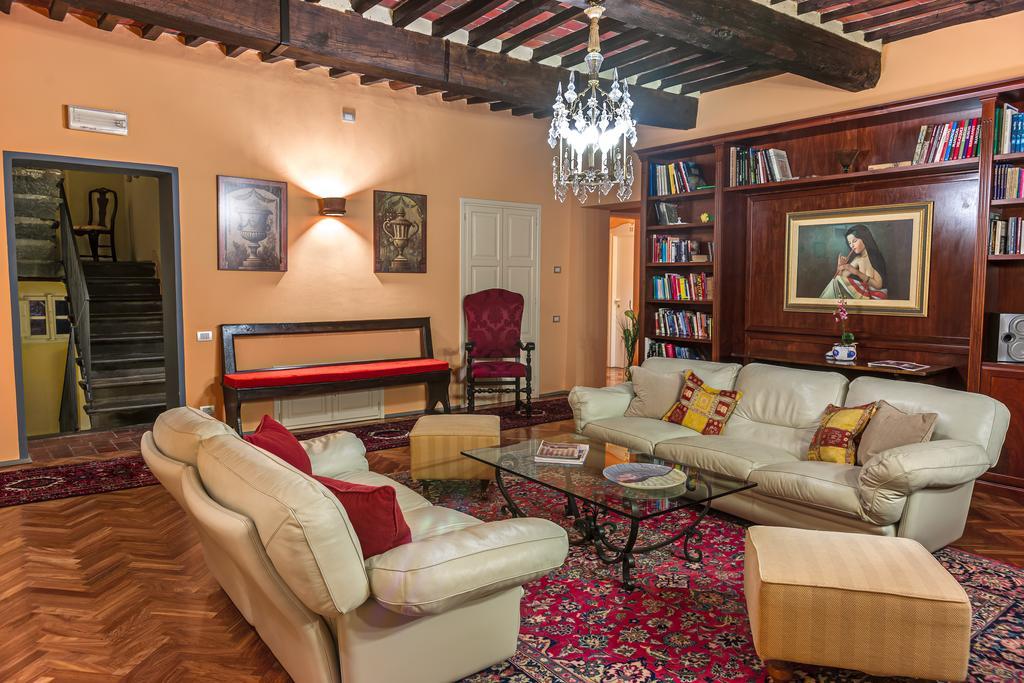 Hotel Villa Volpi Lucca Esterno foto