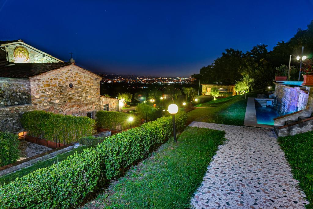 Hotel Villa Volpi Lucca Esterno foto