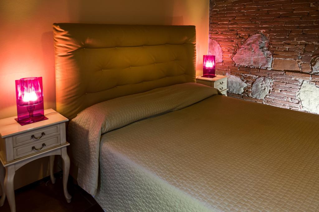 Hotel Villa Volpi Lucca Esterno foto