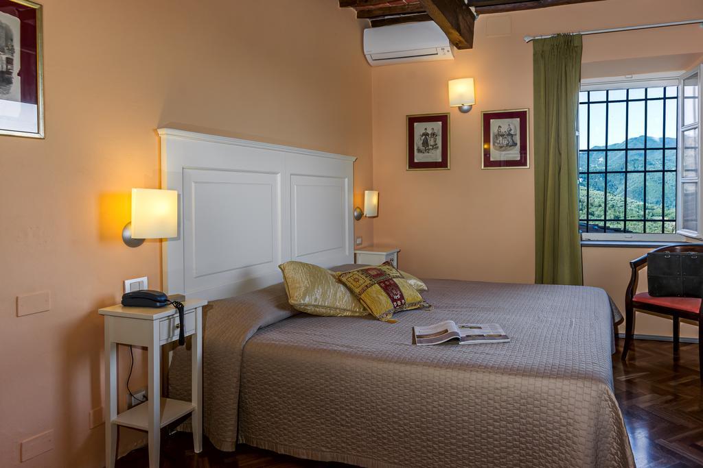 Hotel Villa Volpi Lucca Esterno foto