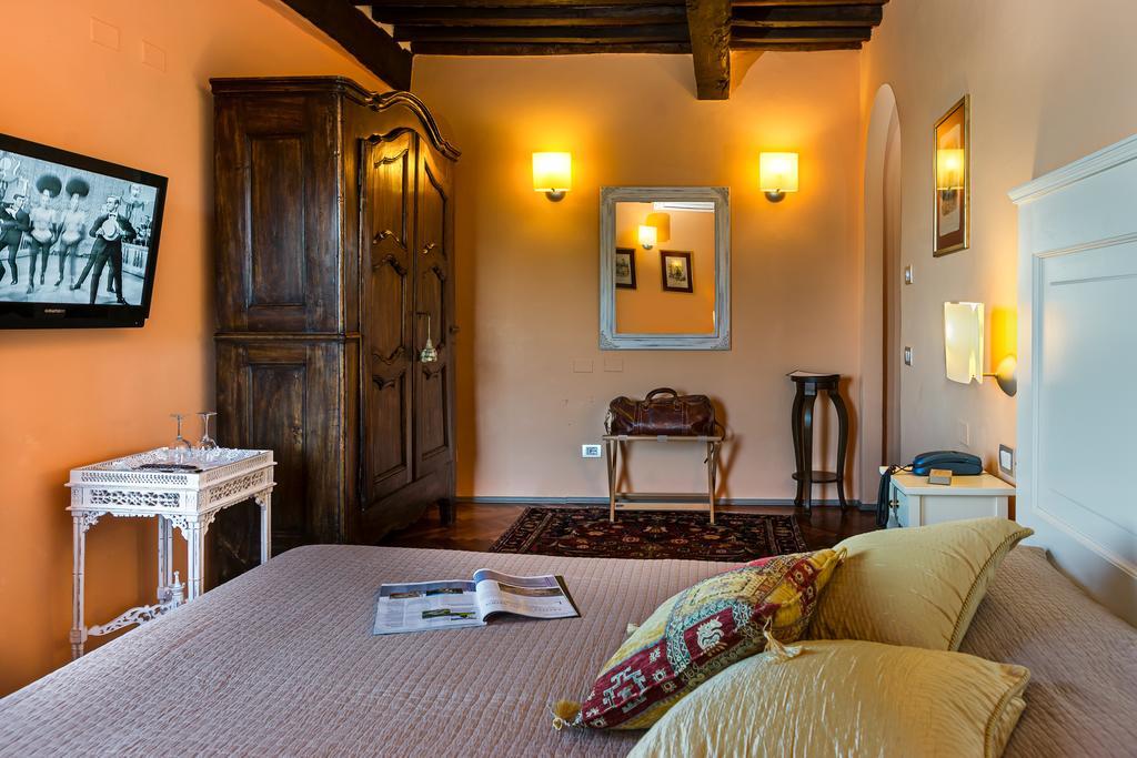 Hotel Villa Volpi Lucca Esterno foto