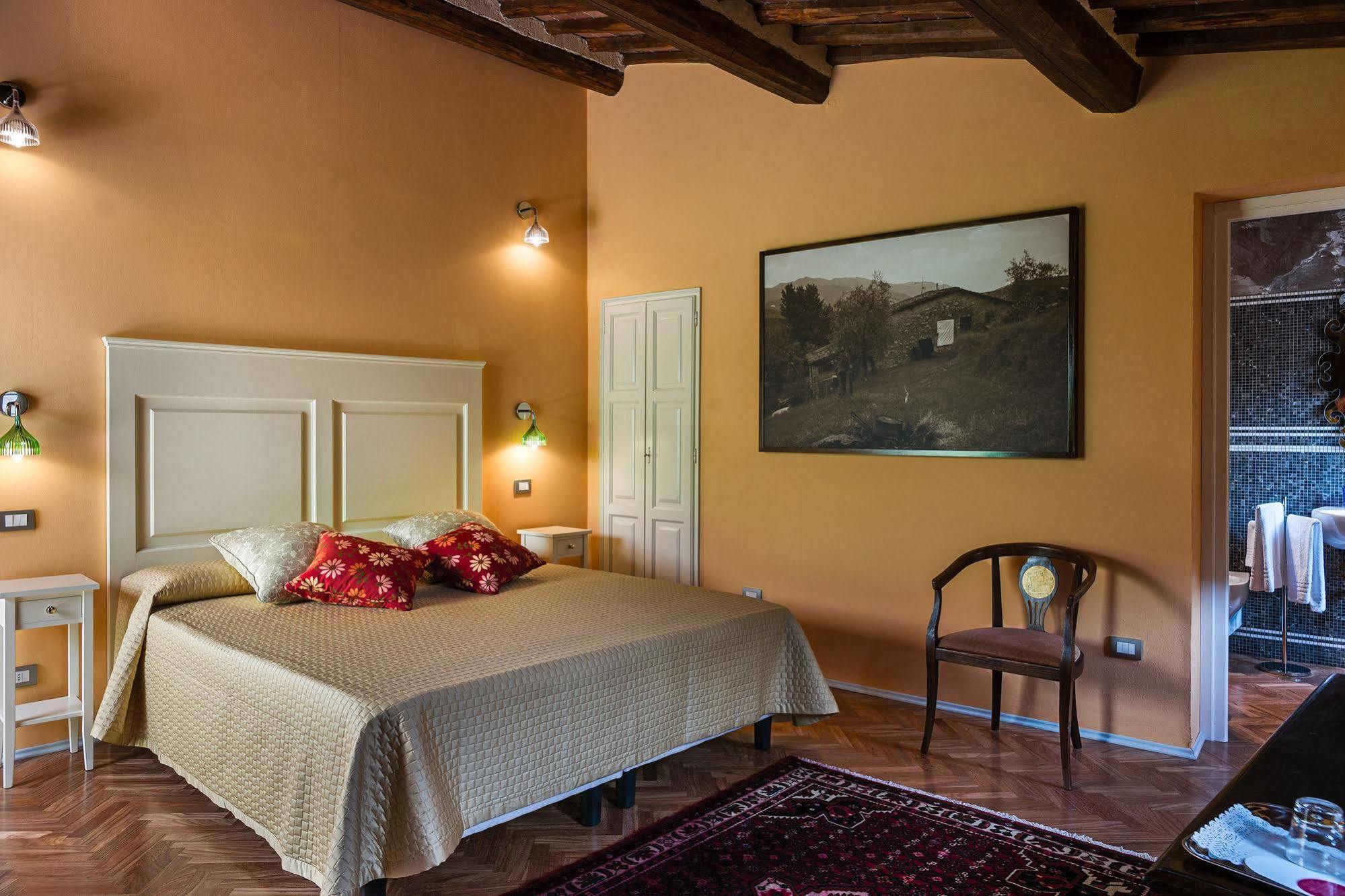 Hotel Villa Volpi Lucca Esterno foto