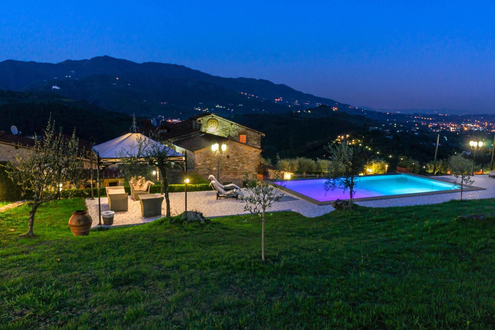 Hotel Villa Volpi Lucca Esterno foto