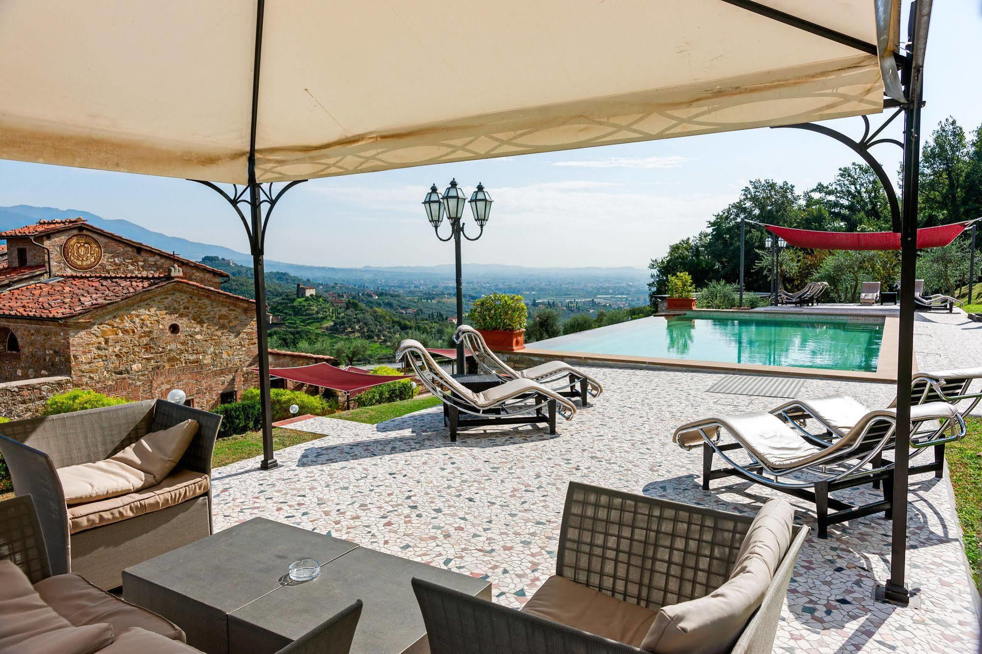 Hotel Villa Volpi Lucca Esterno foto